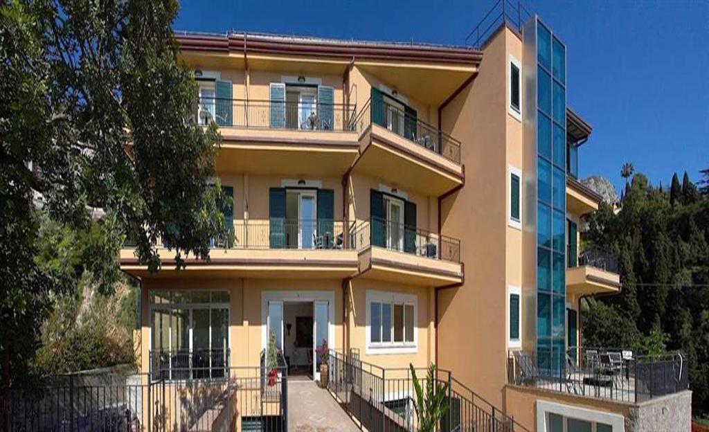 Meridiana Hotel Ταορμίνα Εξωτερικό φωτογραφία